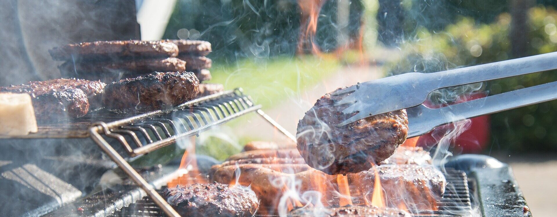 barbecue materialen.jpg